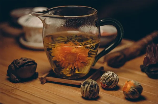 秋の庭をもっと魅力的に！7つの植物で簡単に魅力アップ